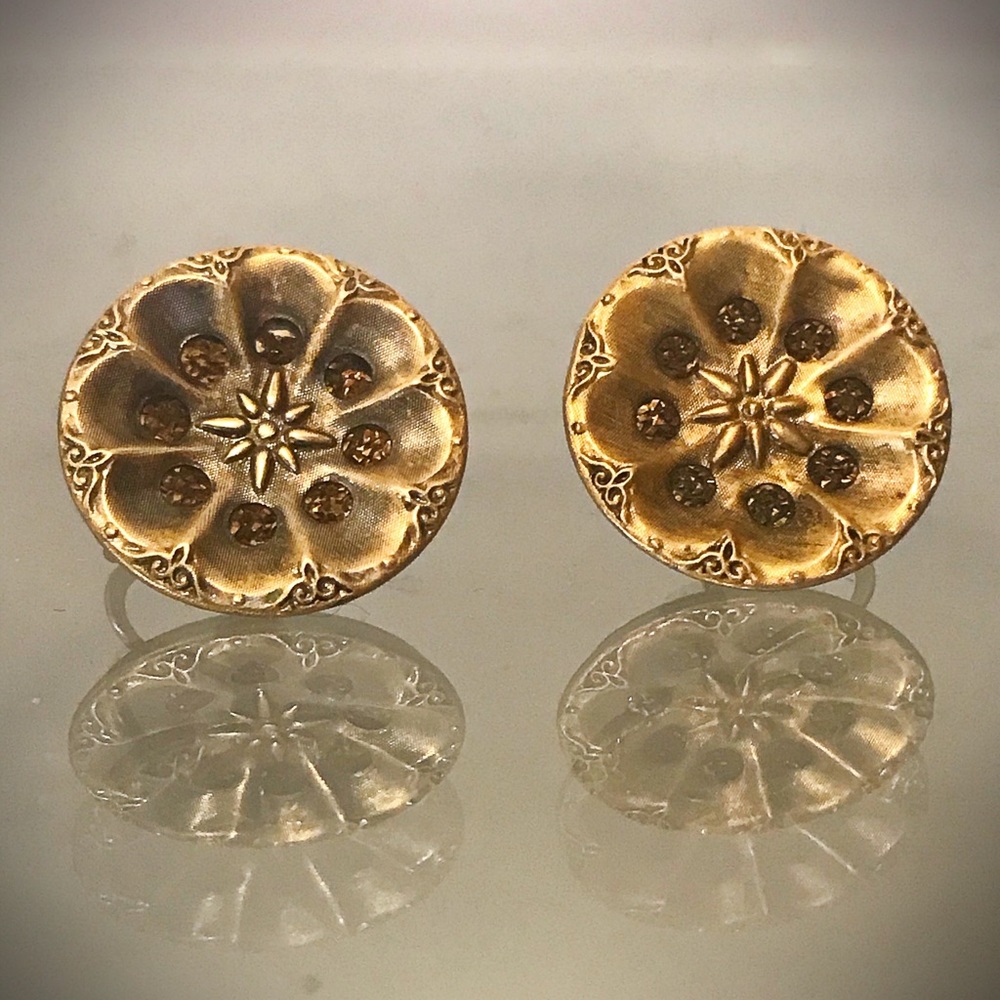 Antique P B & Co. Deponirt 
Button Earrings